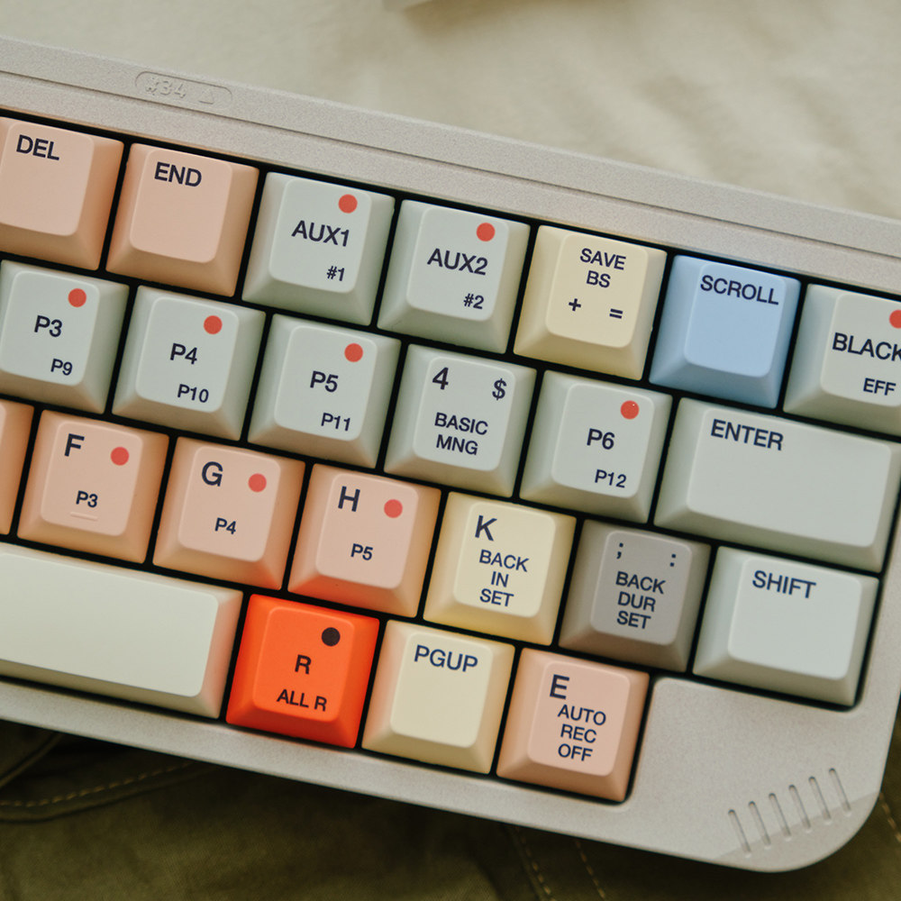 FBB Keycaps S9000 Retro Style  - огляд і ціна Retro Gaming Laptop